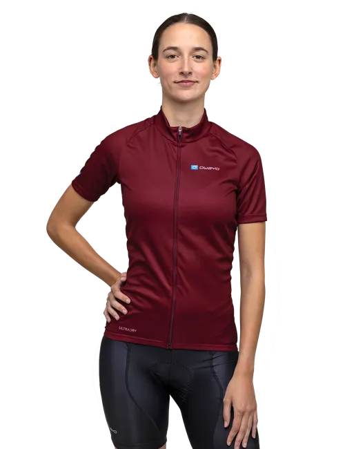  Modellen er 175 cm høy og har på seg størrelse 2