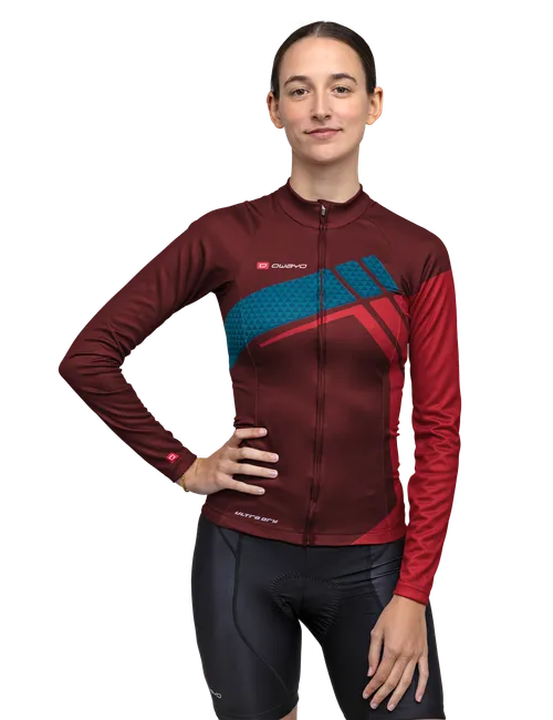  Modellen er 175 cm høy og har på seg størrelse S1