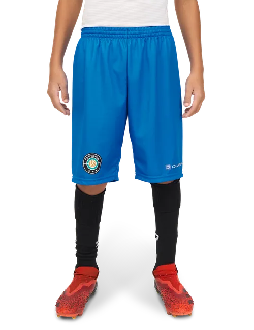  Modellen er 147 cm høy og har på seg størrelse 146/152