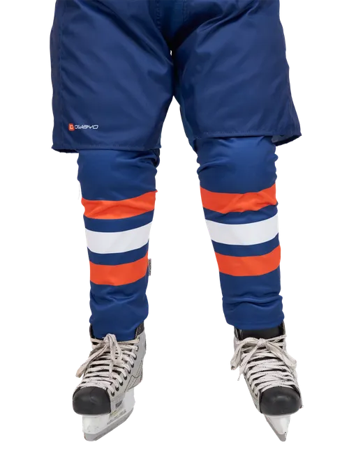  Modellen er 175 cm høy og har på seg størrelse L