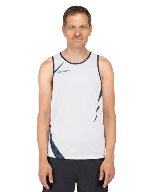  Modellen er 189 cm høy og har på seg størrelse 6