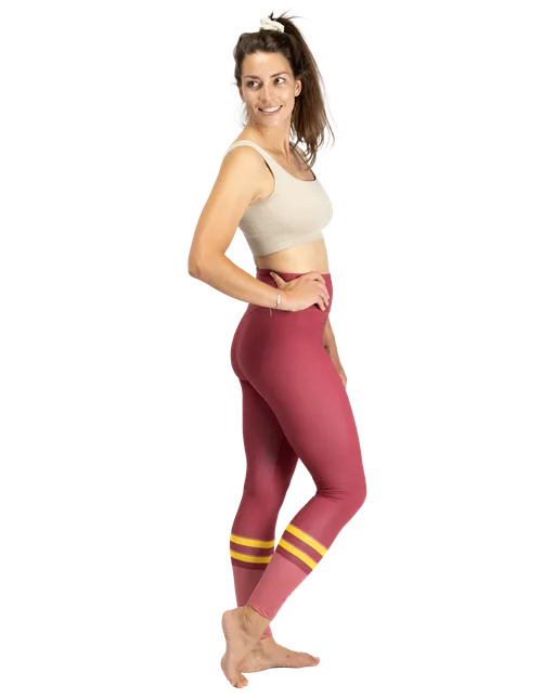  Modellen er 173 cm høy og har på seg størrelse S4